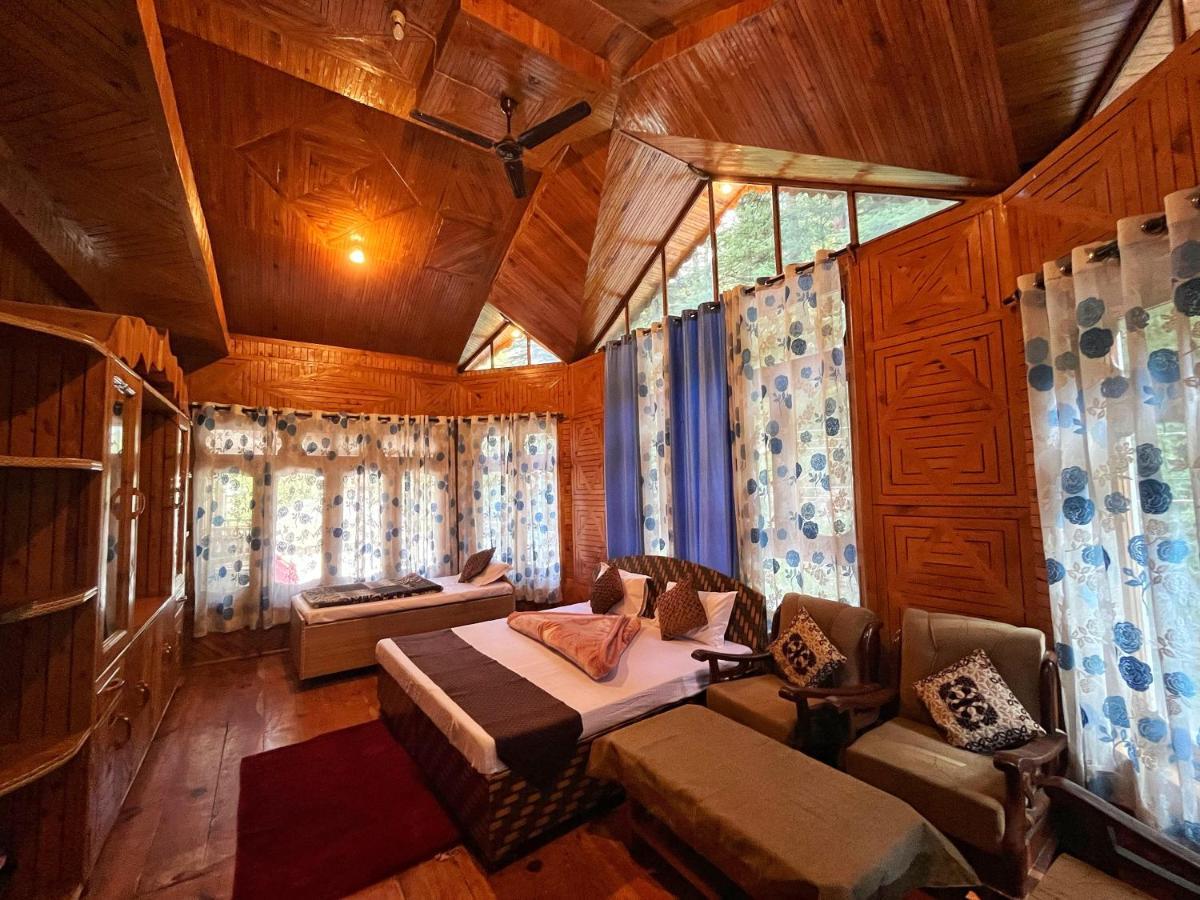 Hotel Anupam By Mid Orchard, 卡索尔 外观 照片
