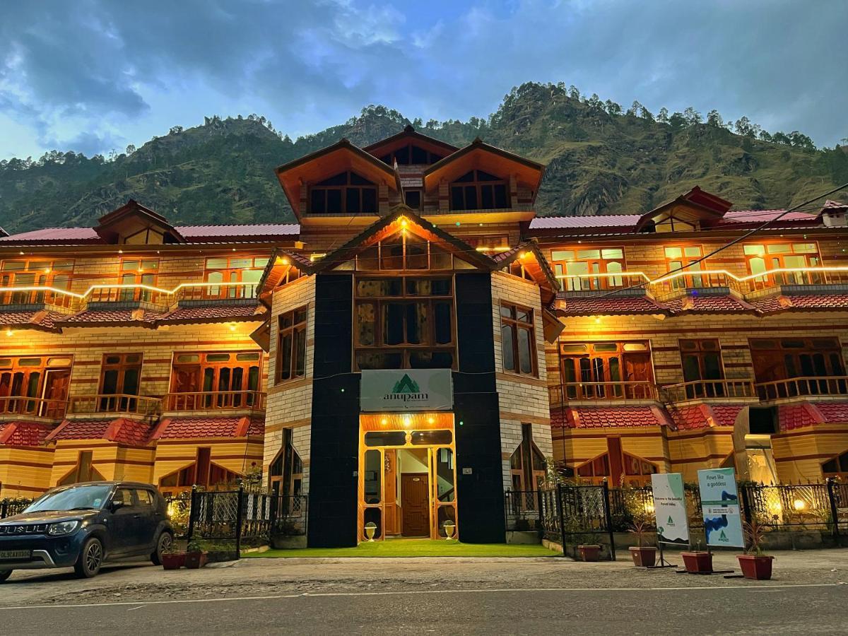 Hotel Anupam By Mid Orchard, 卡索尔 外观 照片