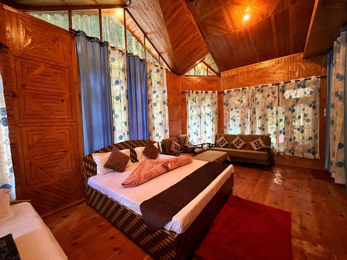 Hotel Anupam By Mid Orchard, 卡索尔 外观 照片